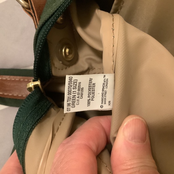 Travel shoulder bag with leather trim in green fabric - Picture 5 of 6